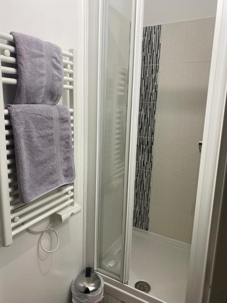 Appartement 80M2, Terrasse Sud, Metro 7 Direction Louvre A 8Minutes, Parking Sous-Sol, Proche Paris-Bercy 이브리쉬르센 외부 사진