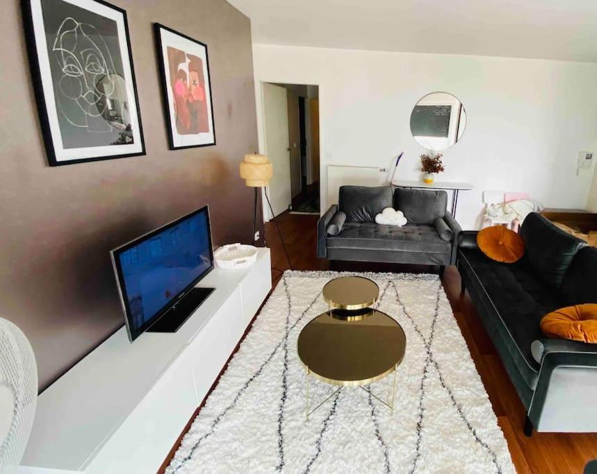 Appartement 80M2, Terrasse Sud, Metro 7 Direction Louvre A 8Minutes, Parking Sous-Sol, Proche Paris-Bercy 이브리쉬르센 외부 사진